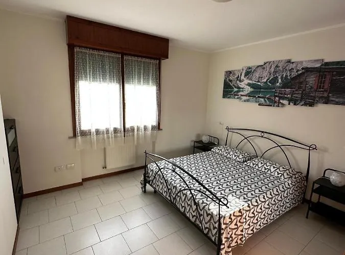Lo Scrigno Apartment *